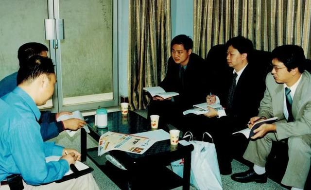 路国产品牌发展从无“容易”二字j9九游会登录回看老厂的来时